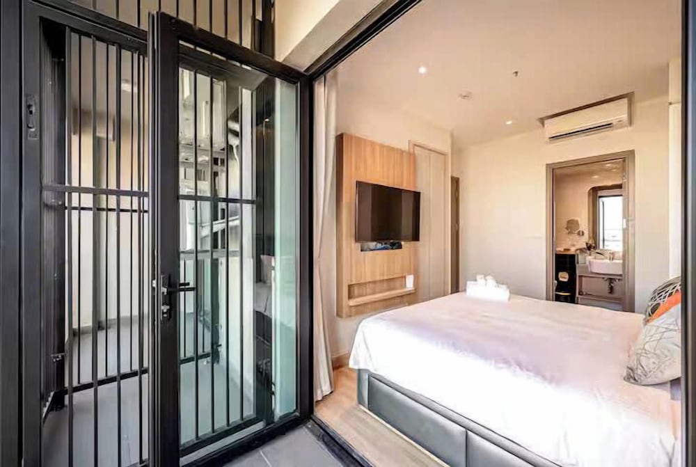 Family Suite, 3 Bedrooms, Club Lounge Access, City View photo 2
