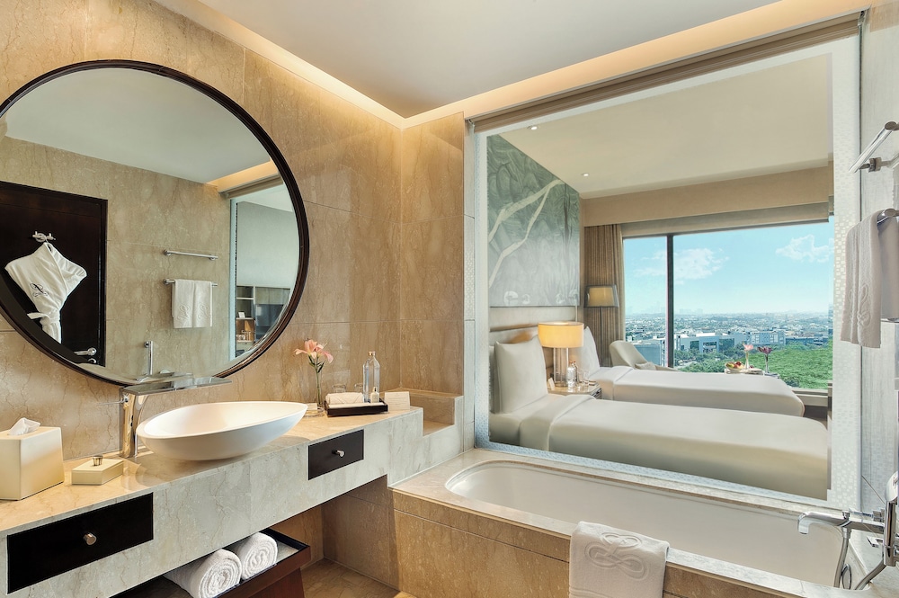 Executive Twin Room (Premier) thumbnail 5