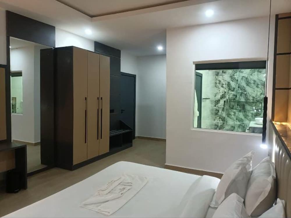 Business Suite
