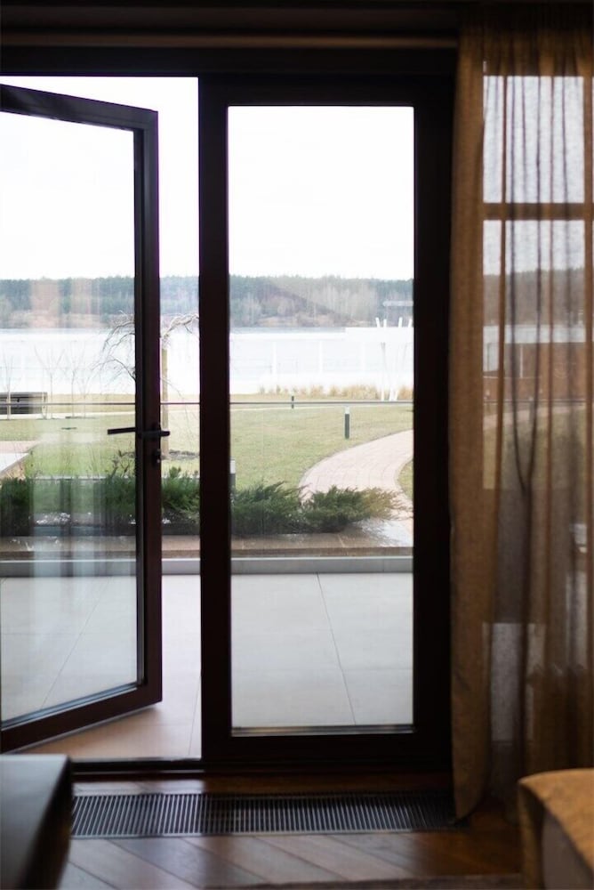 Luxury Suite photo 2