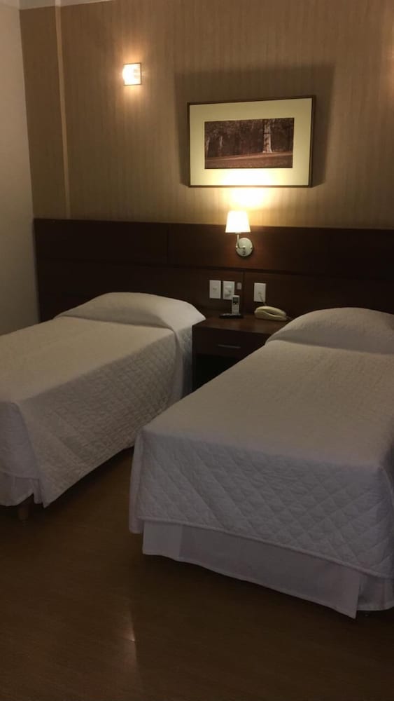 Deluxe Twin Room photo 2