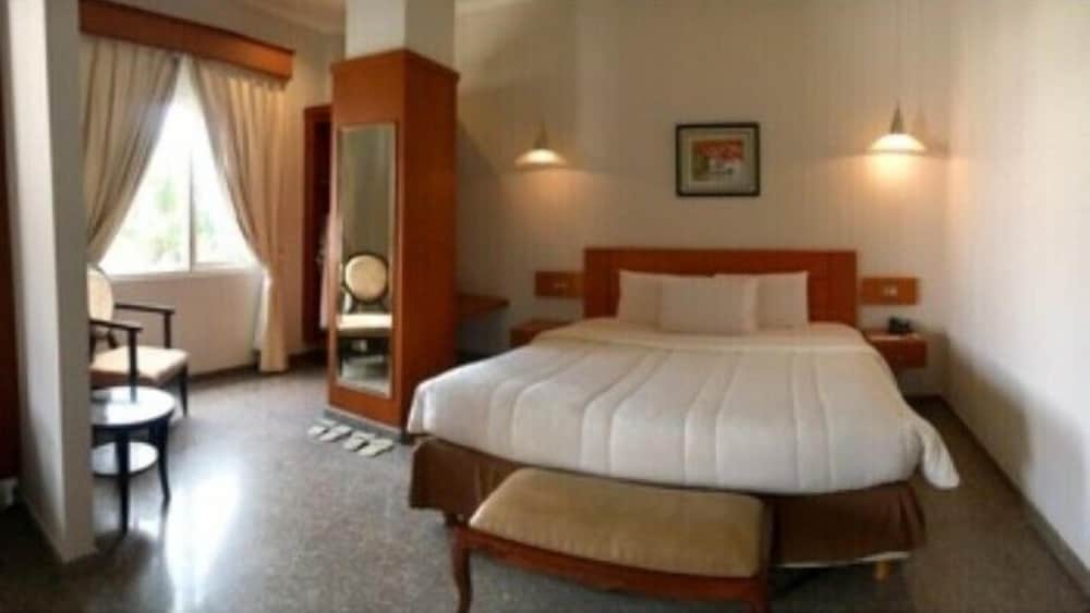 Royal Suite photo 3