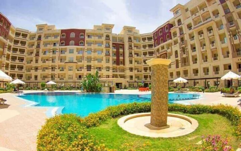Family Condo, Balcony, Pool View