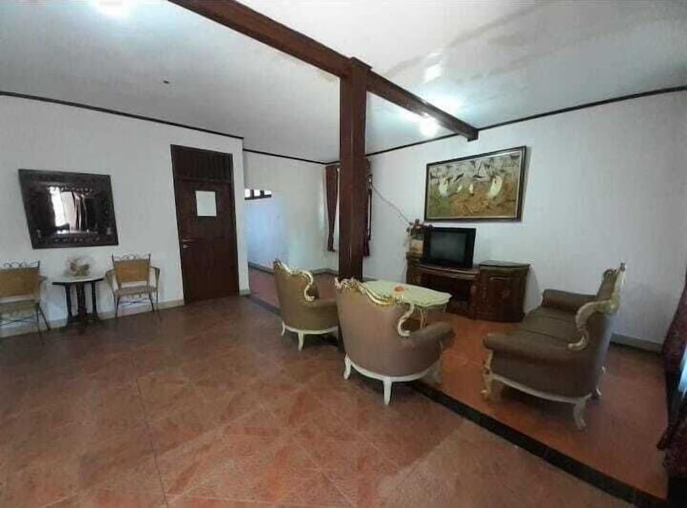 Villa, 5 Bedrooms photo 2