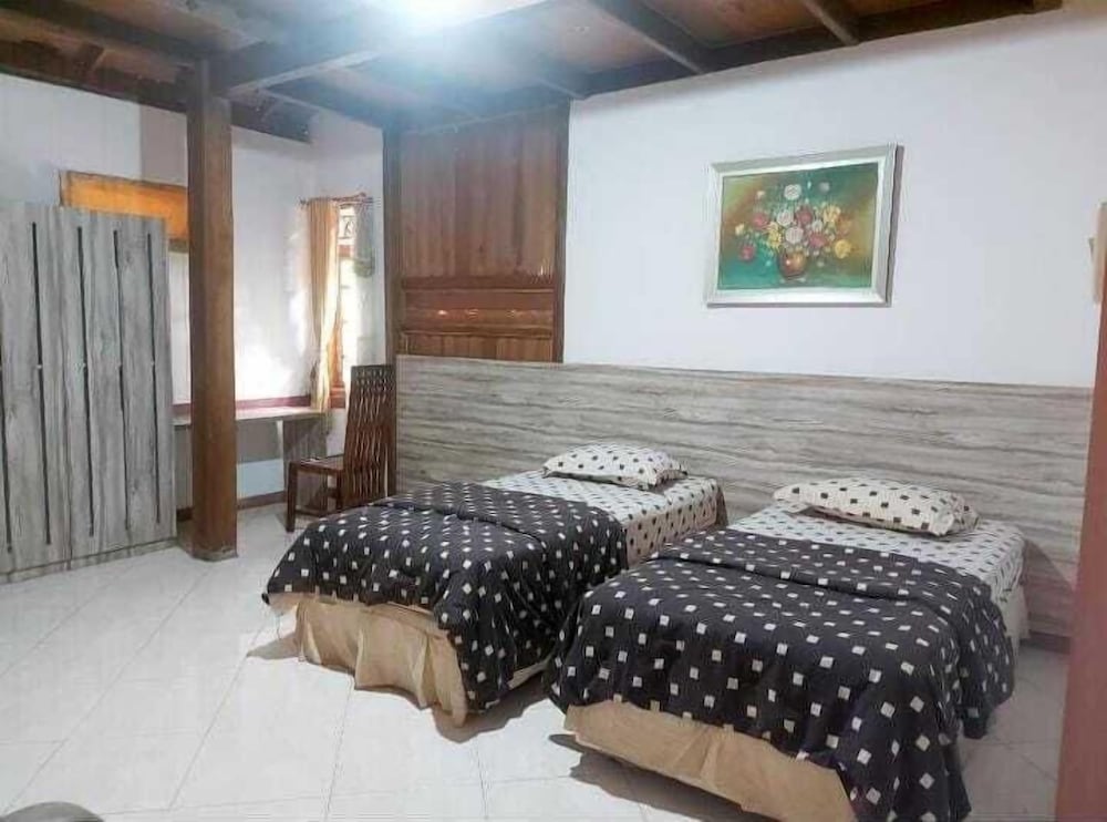 Villa, 6 Bedrooms photo 3