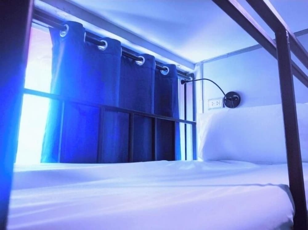 Economy Shared Dormitory, 4 Bedrooms photo 1