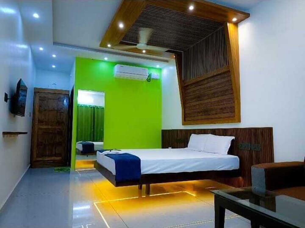 Deluxe Double Room, Sea View, Sea Facing photo 1