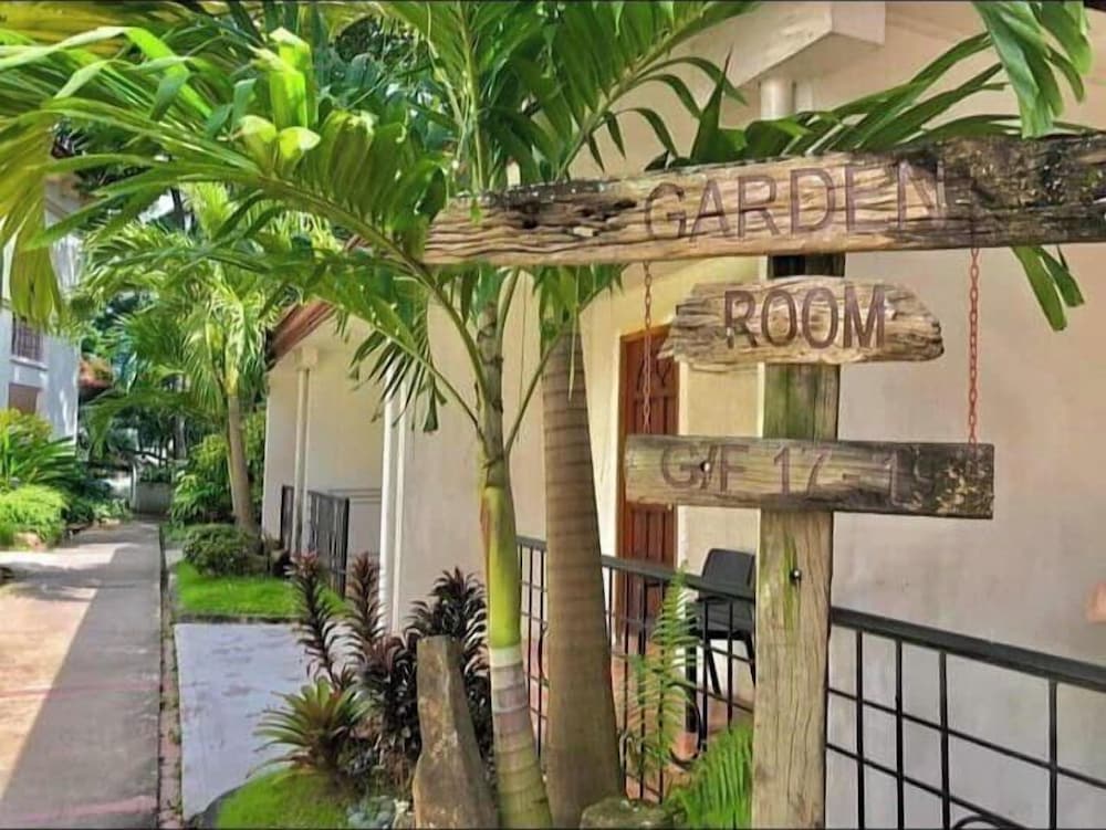 Standard Double or Twin Room photo 3