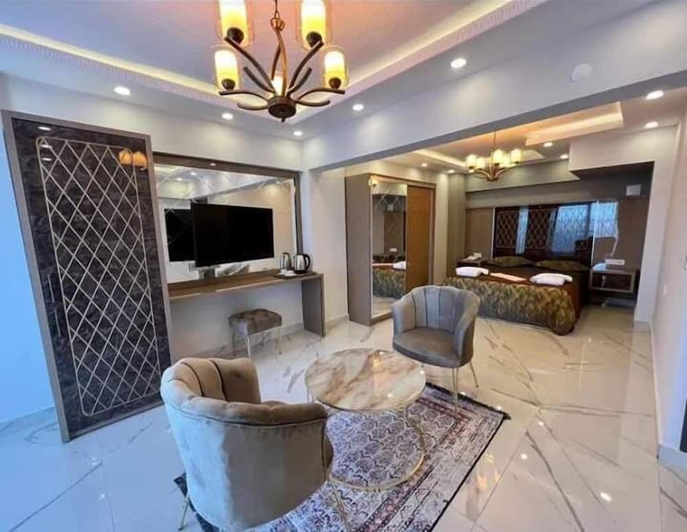 Deluxe Suite, Balcony, Sea View photo 1