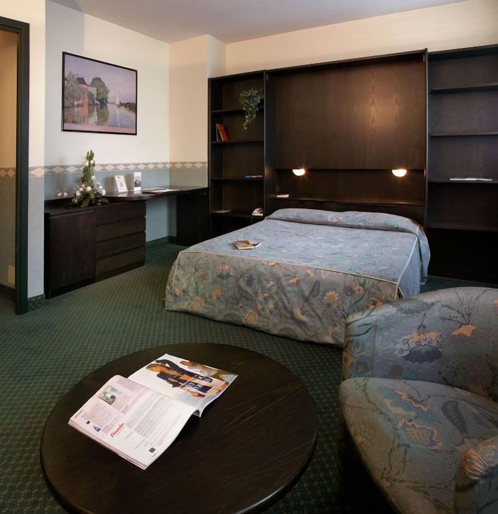 Family Triple Room photo 3