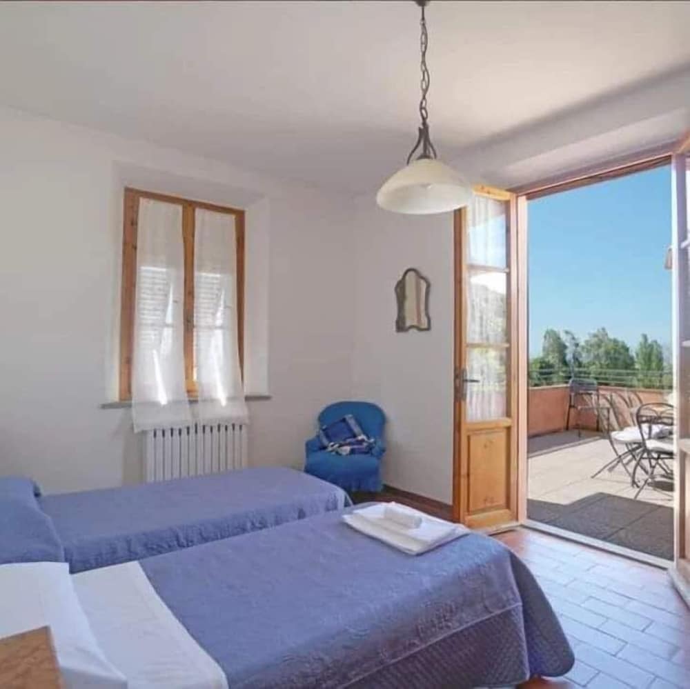Condo, Sea View