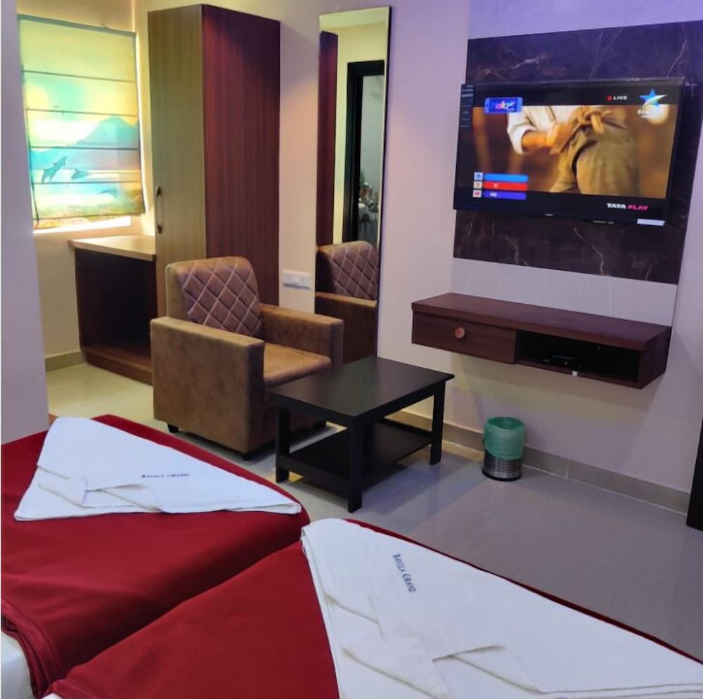 Deluxe Room, City View