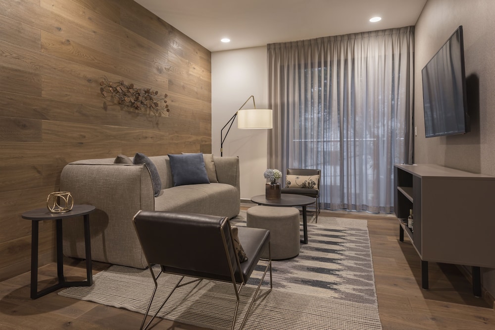 Business Suite