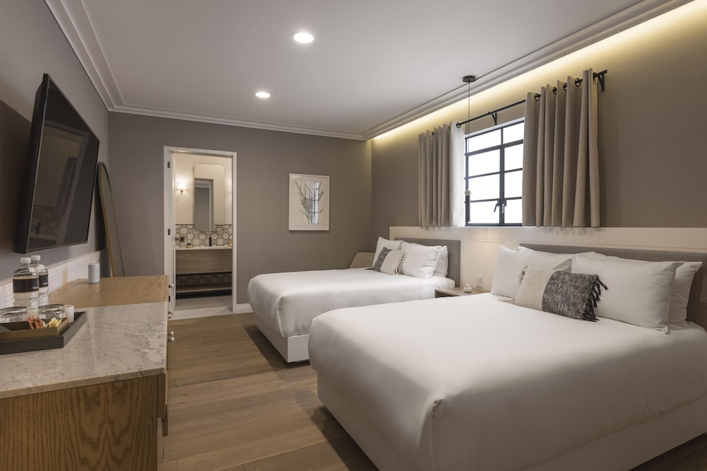 City Double Room - Photo 1