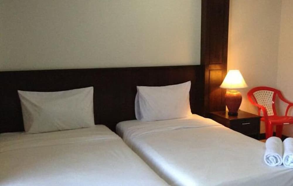 Standard Twin Room photo 2