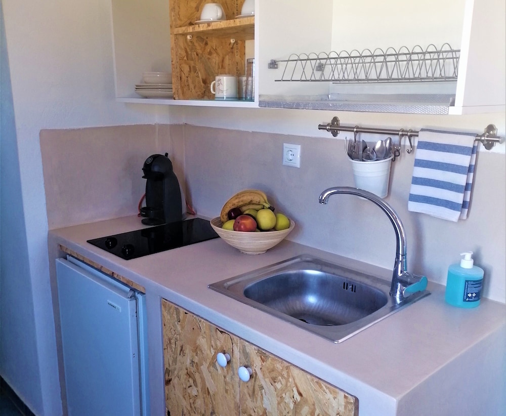 Family Apartment, 2 Bedrooms, Garden Area photo 2
