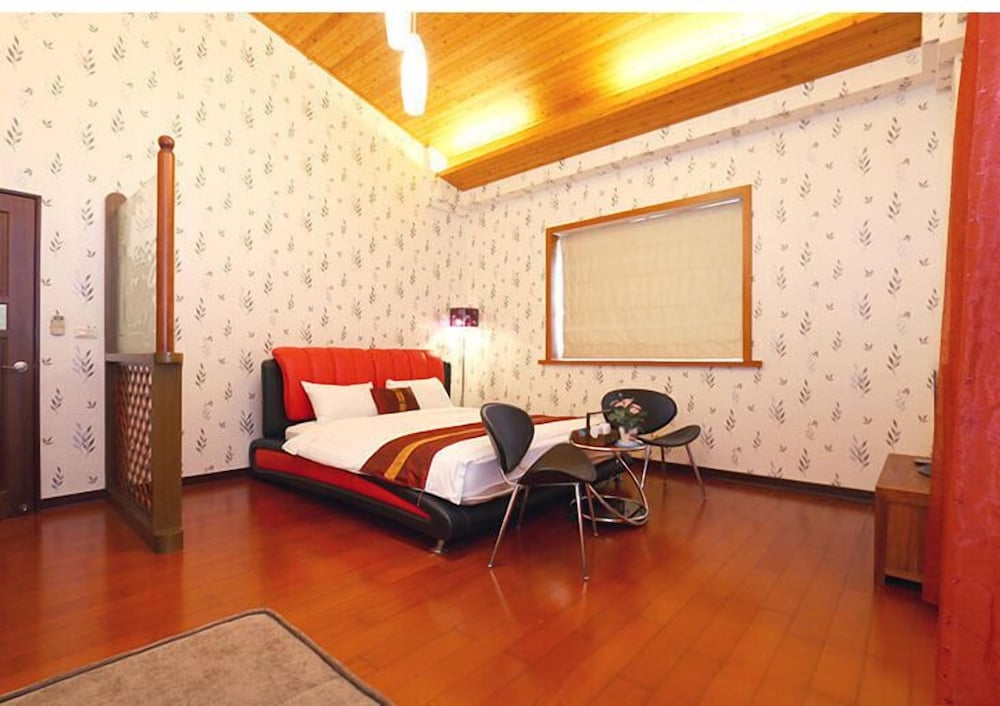 Basic Double Room photo 1