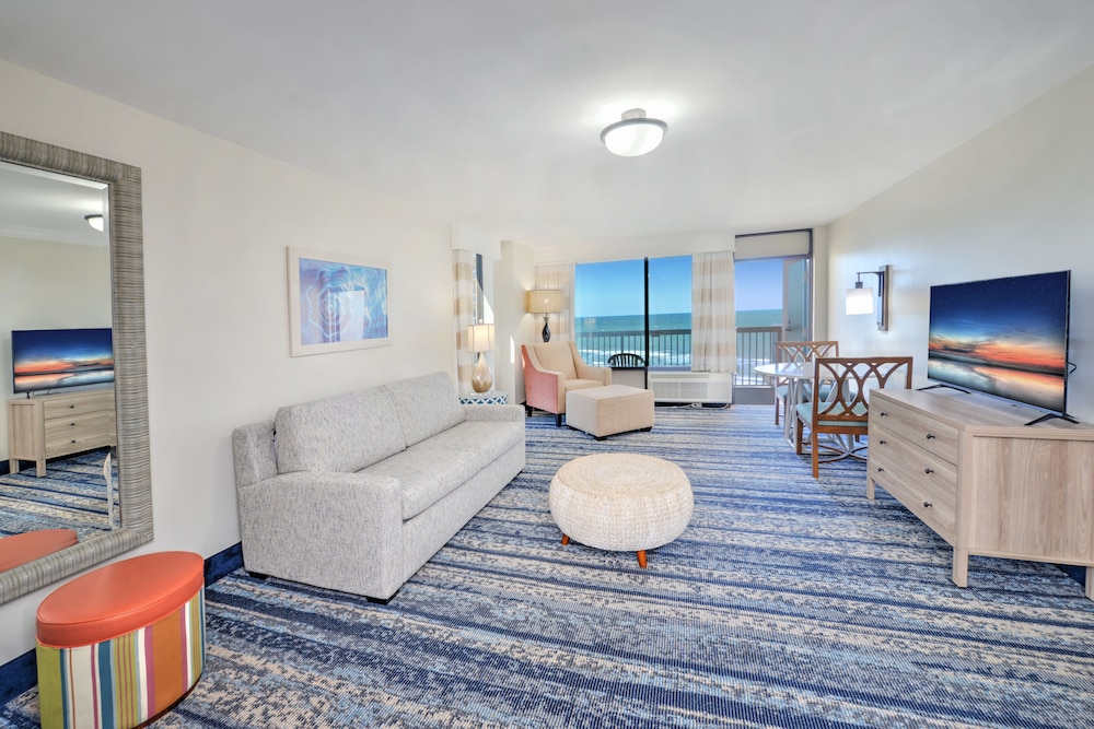Family Suite, 1 Bedroom, Kitchen, Ocean View - Photo 2