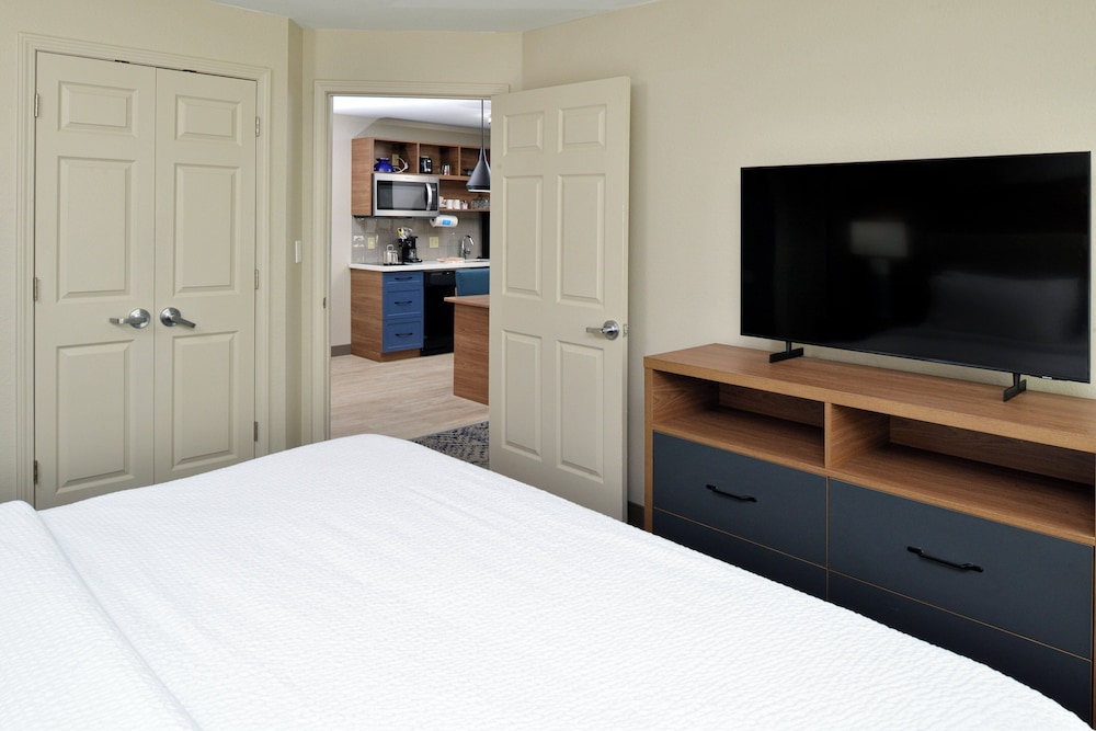 Suite, 1 Bedroom, Non Smoking - Photo 10