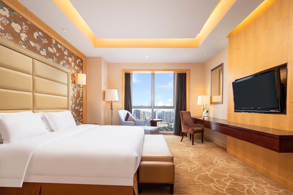Suite, 1 Bedroom (High Floor) - Photo 3