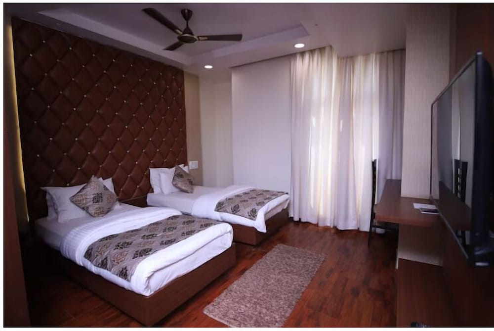 Premium Studio Suite, 1 King Bed