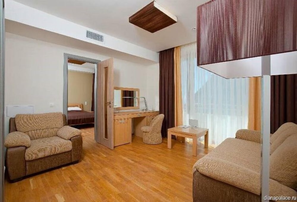Suite, 1 Bedroom photo 1