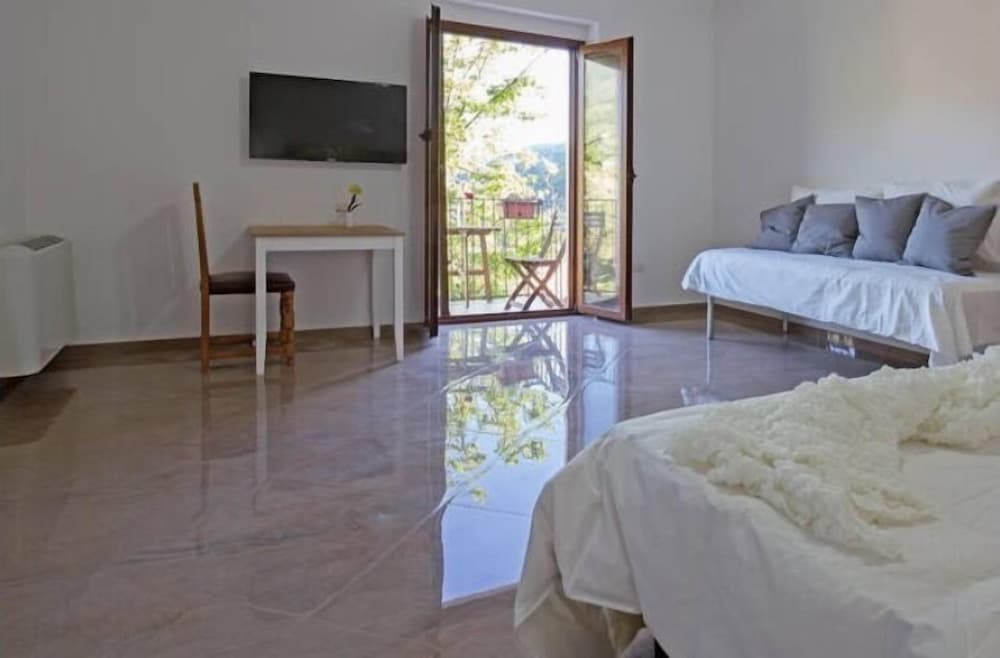 Superior Quadruple Room, Multiple Beds, Sea View