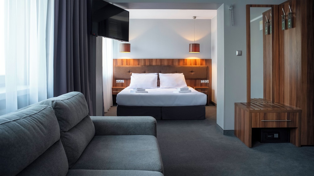 Suite photo 1