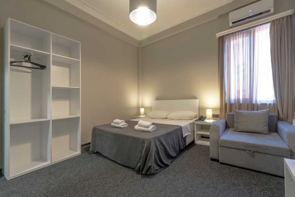 Standard Double Room photo 1