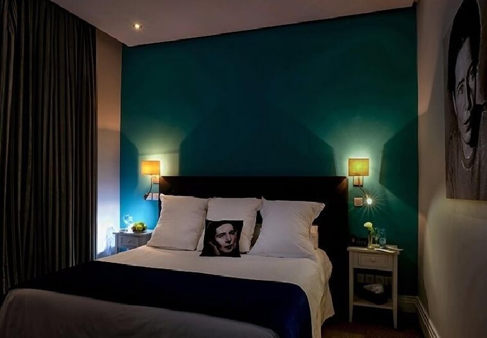 Superior Double Room, 1 Queen Bed photo 3