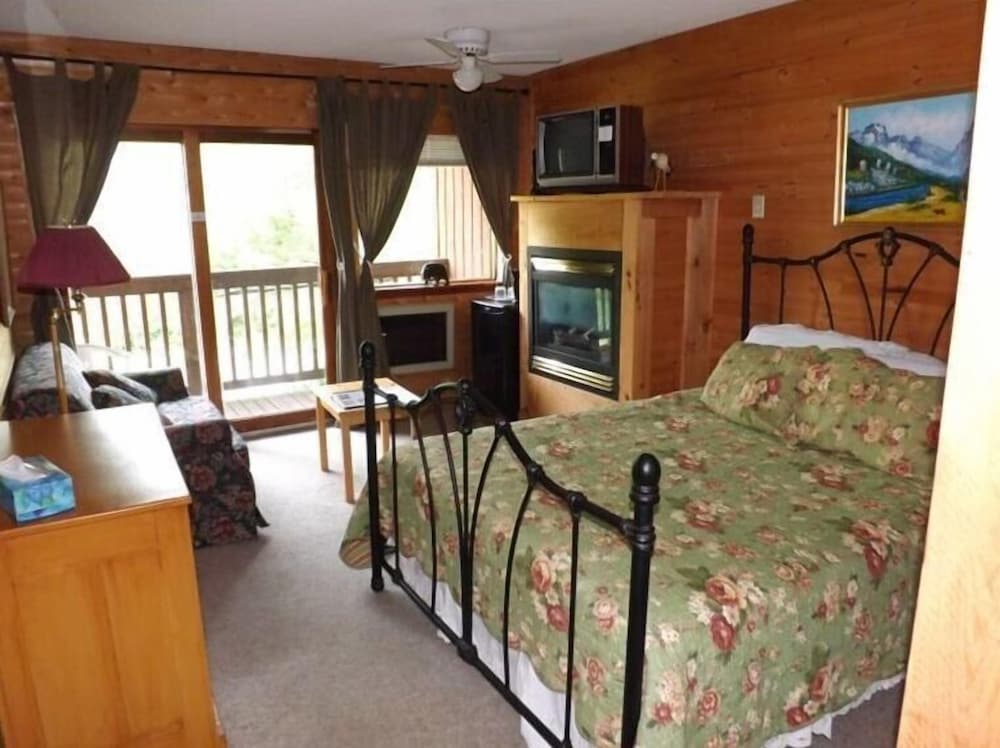 Executive Room, Balcony, Garden View photo 1
