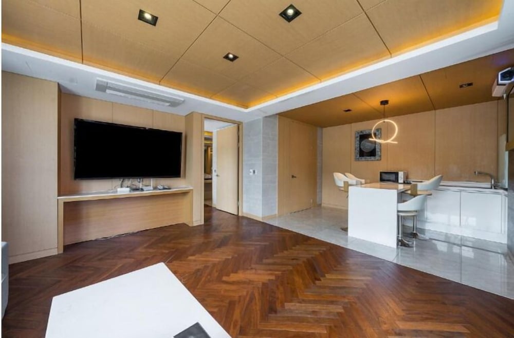 Royal Suite photo 3
