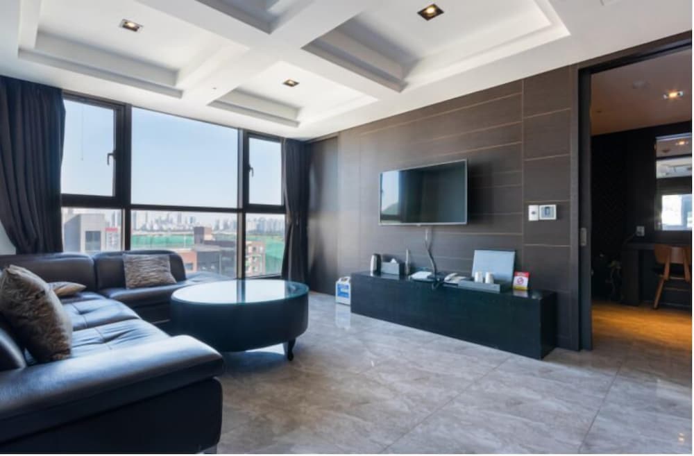 Premier Suite photo 2