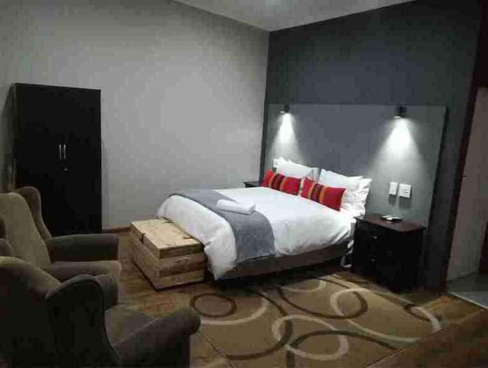 Standard Double Room photo 1