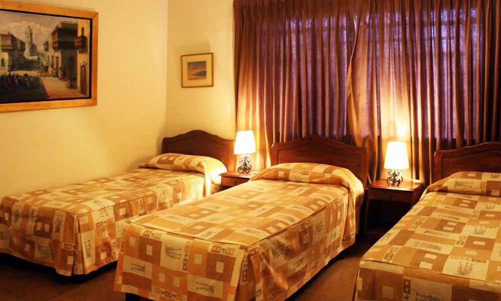 Standard Triple Room photo 3