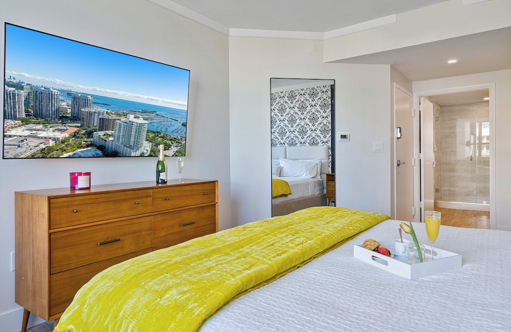 City Double Room, 1 King Bed, City View1501.01