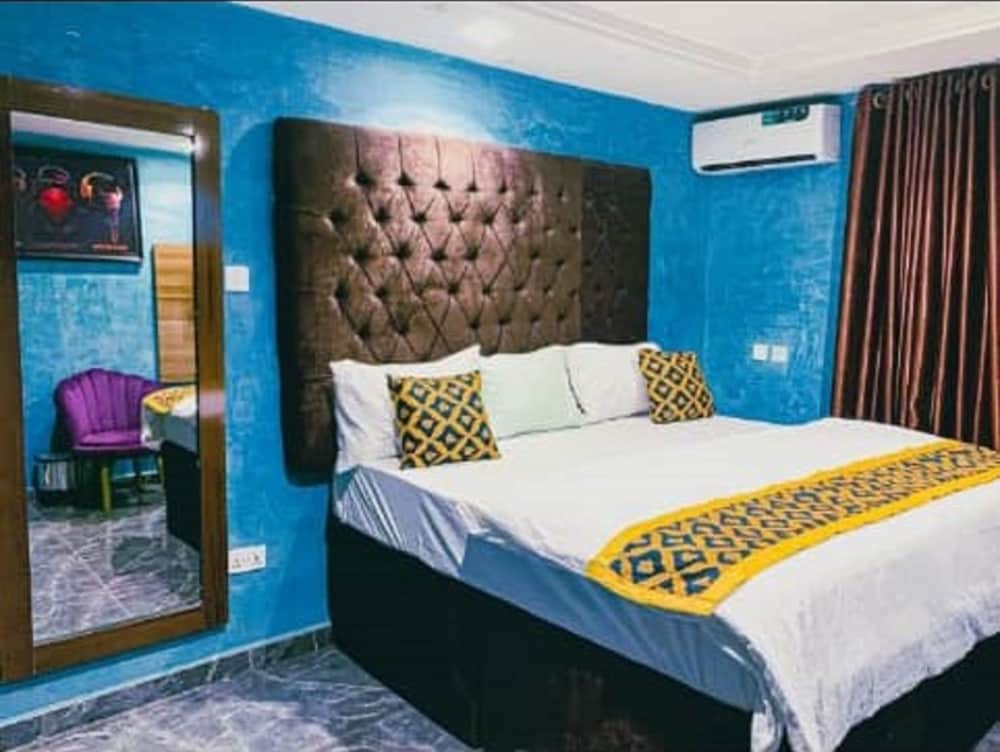Deluxe Room - Photo 1