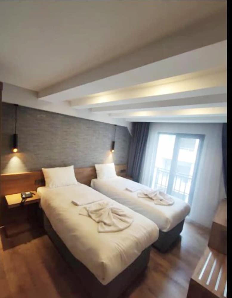 Basic Apartment, 2 Twin Beds photo 1