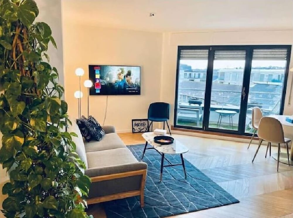 Deluxe Apartment photo 1