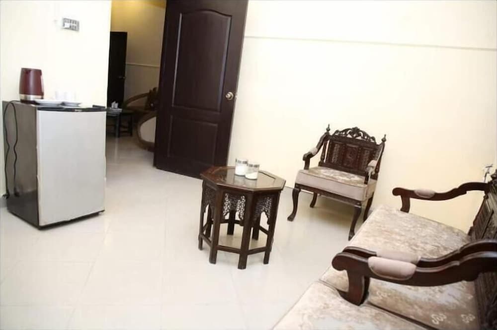 Deluxe Double or Twin Room photo 2