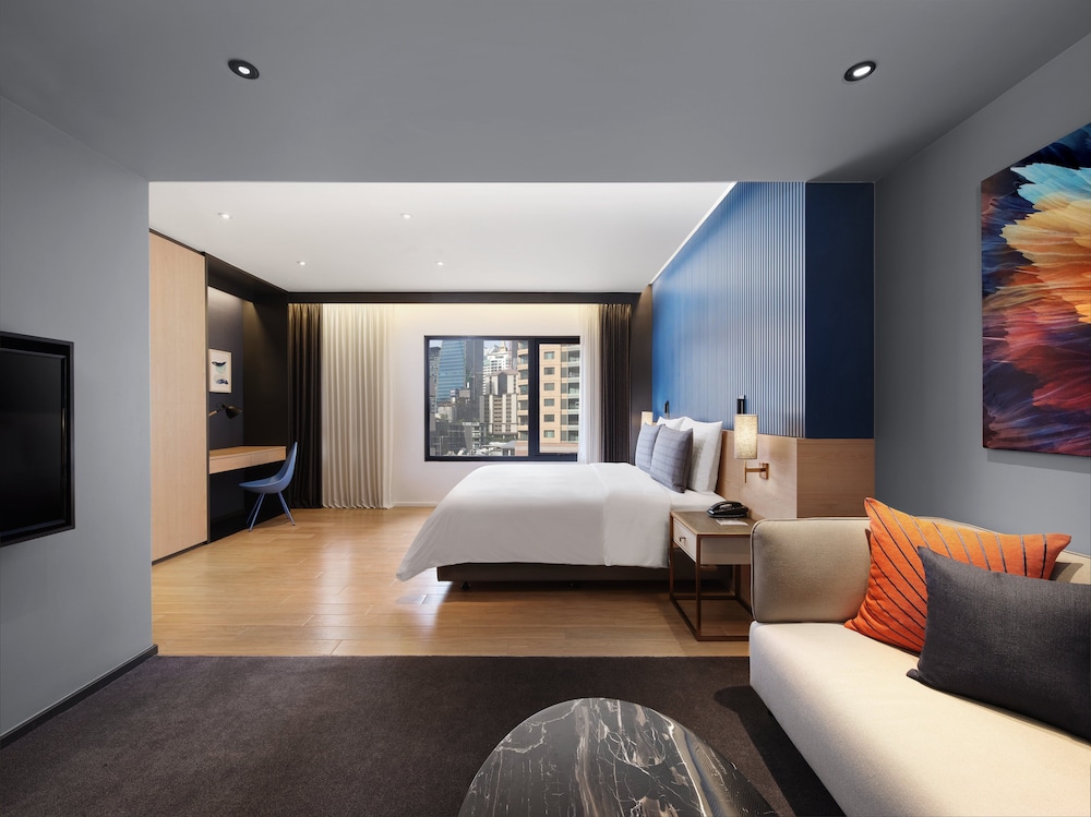 Premium Room, 1 King Bed