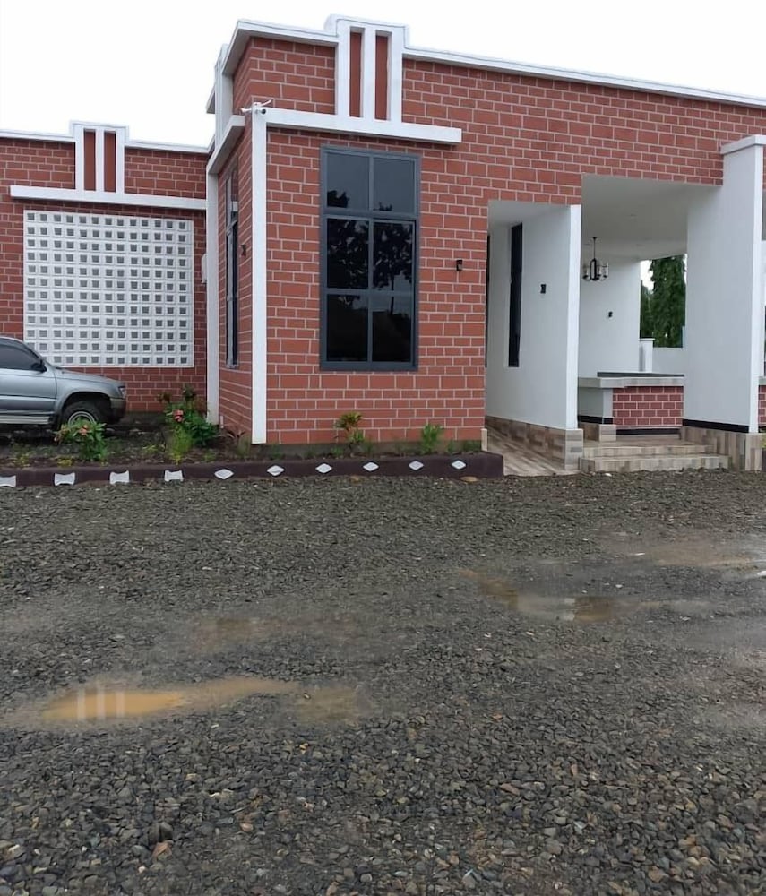 Luxury Single Room, Courtyard View