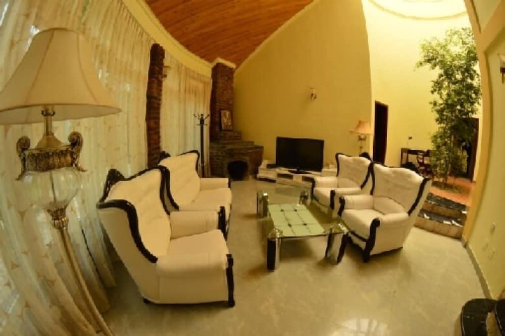 Presidential Suite photo 3