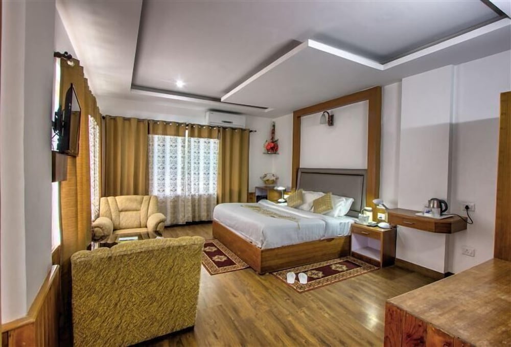 Executive Room