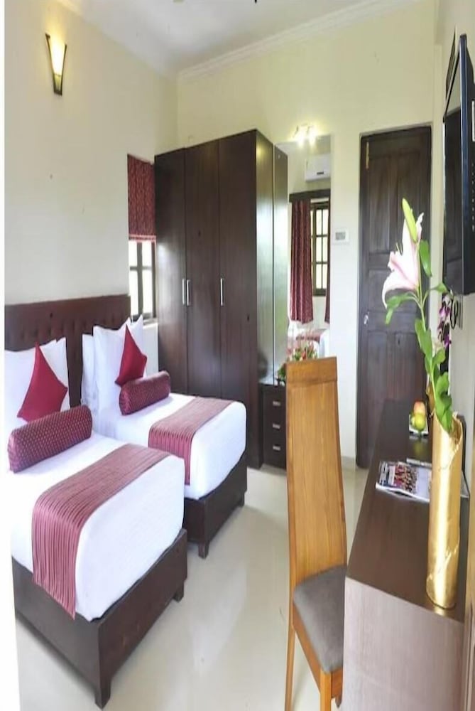 Apartment, Multiple Beds, Kitchen (Kitchen,2 Single, 1 King) photo 3