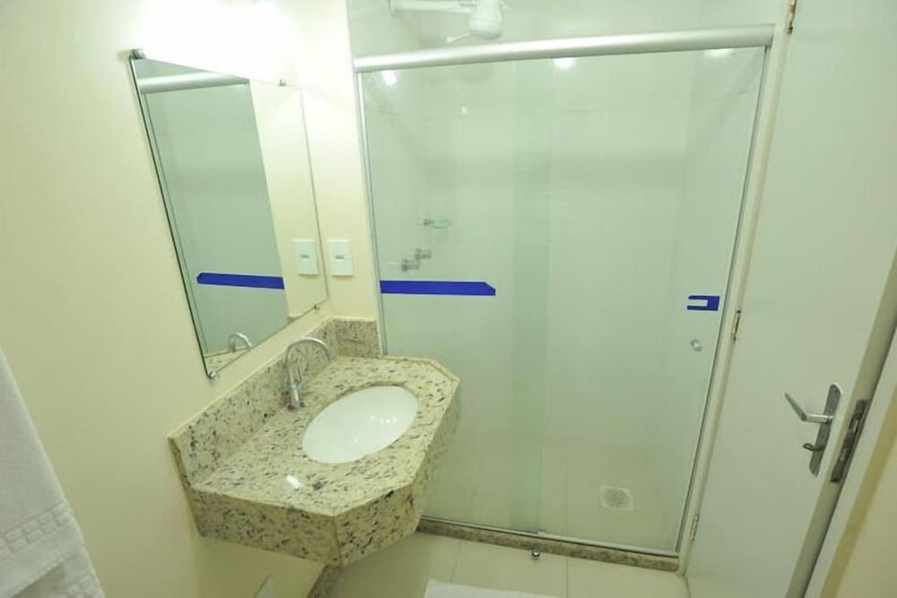 Double Room - Photo 5