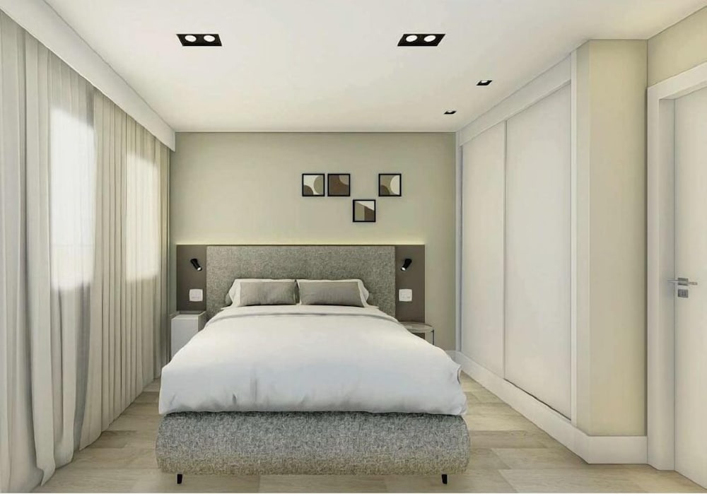 Deluxe Room, 1 Double Bed - Photo 2