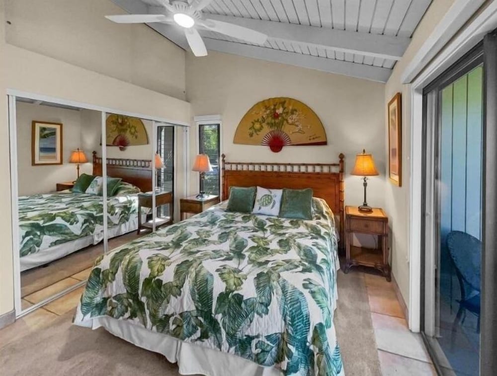 Condo, 2 Bedrooms
