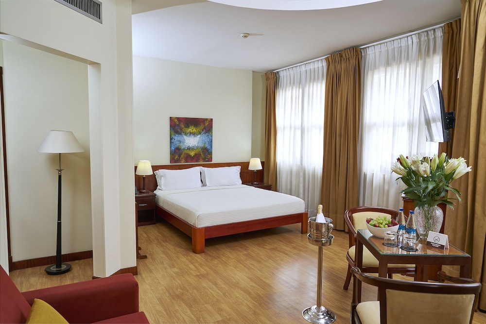 Executive Suite photo 1