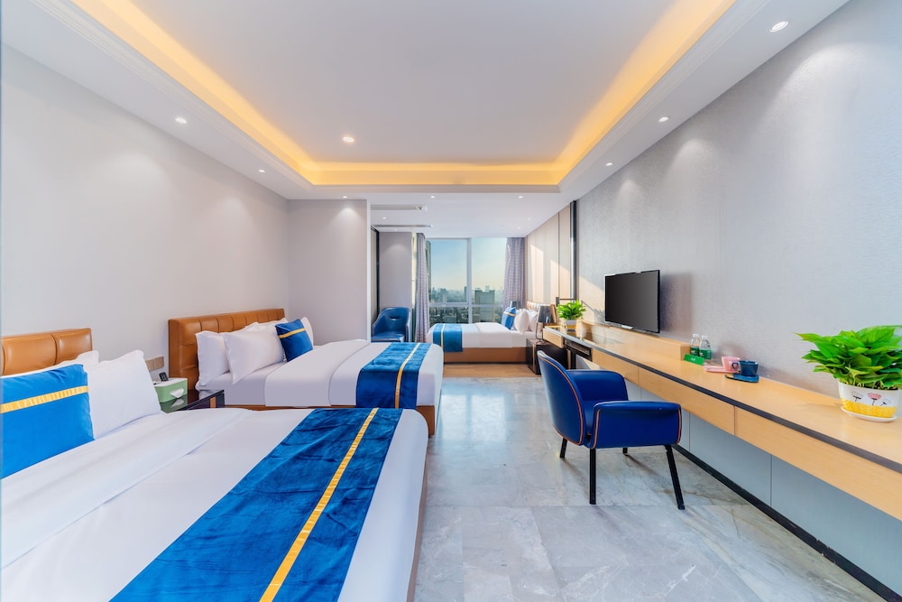 Executive Room, Multiple Beds